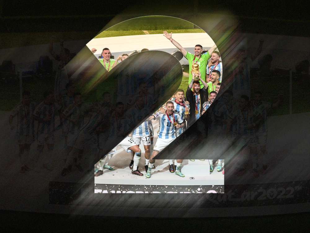 包含蓝白军团再次击败对手，保持不败纪录的词条