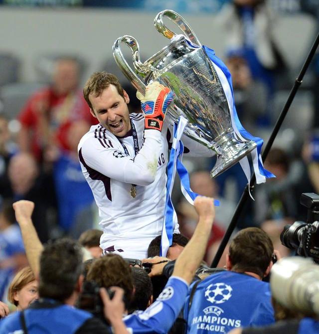 关于俄罗斯代表团斩获满载荣誉回报国家的信息