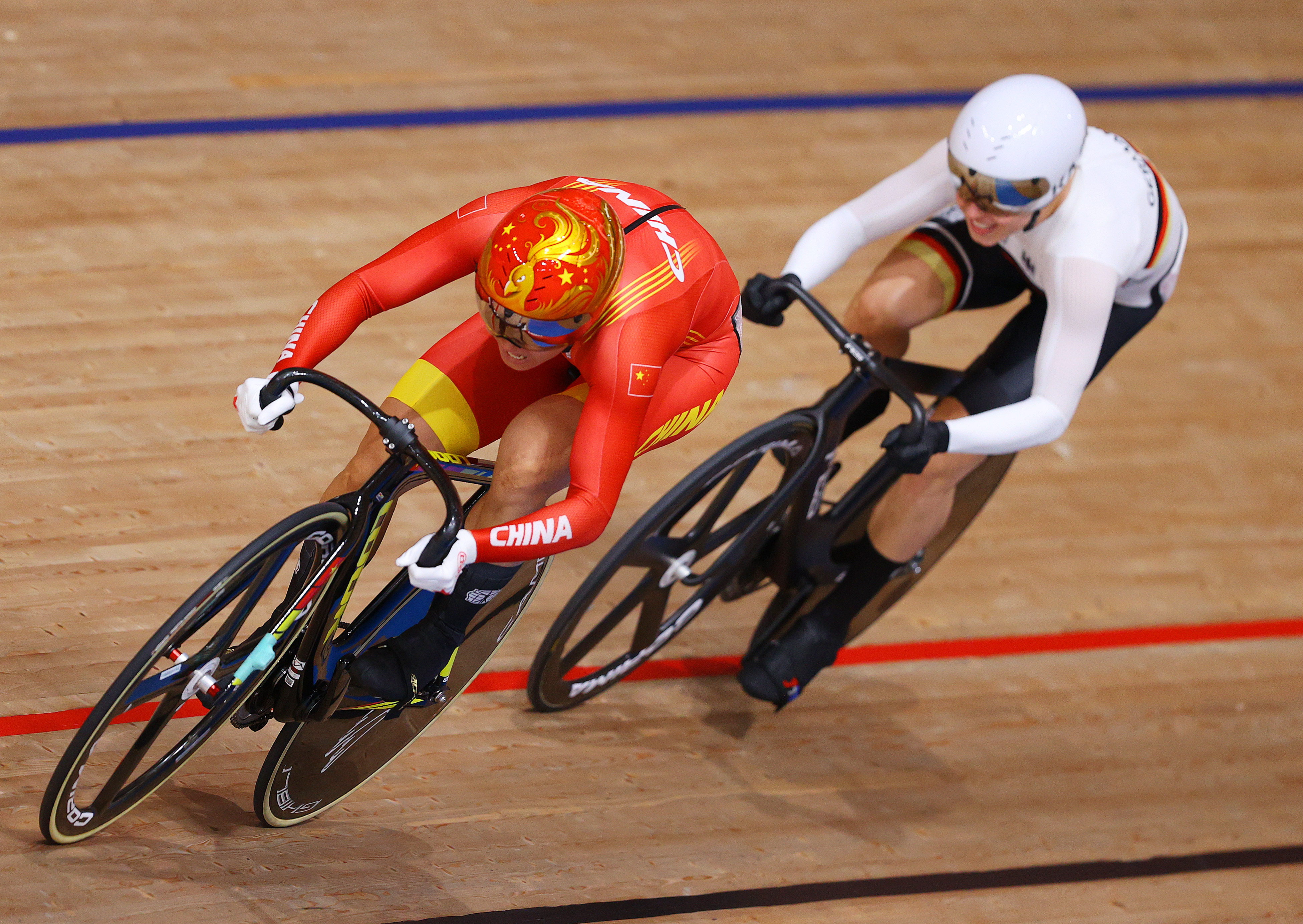 他们将在比赛中付出一切，争取胜利！