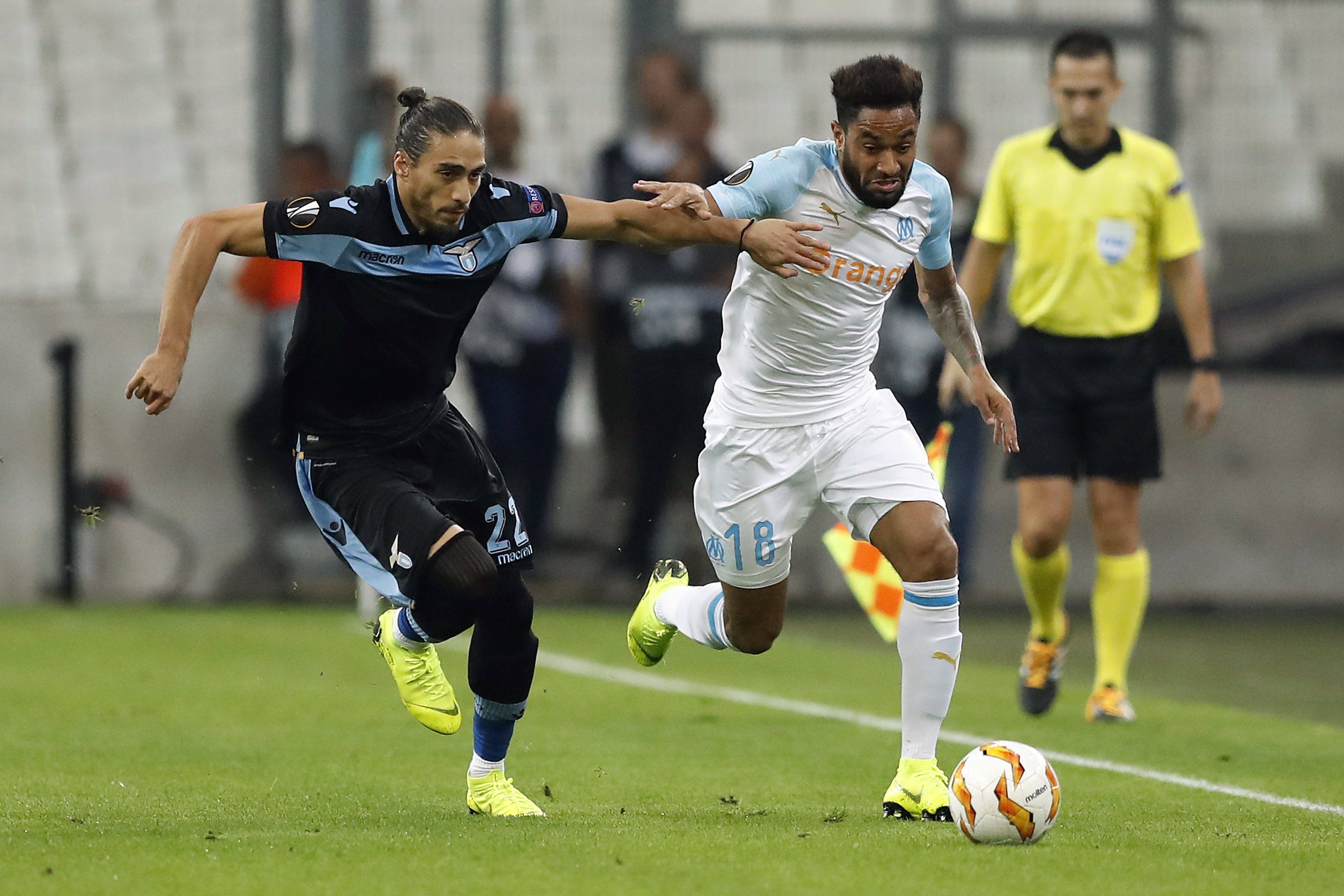 关于利orient客场不敌马赛，队伍发挥稳定的信息